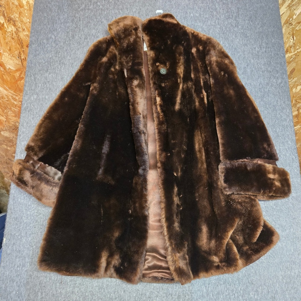 Vintage 1950s John A Brown Co Genuine Fur Coat Womens Brown Full Length Mob Wife